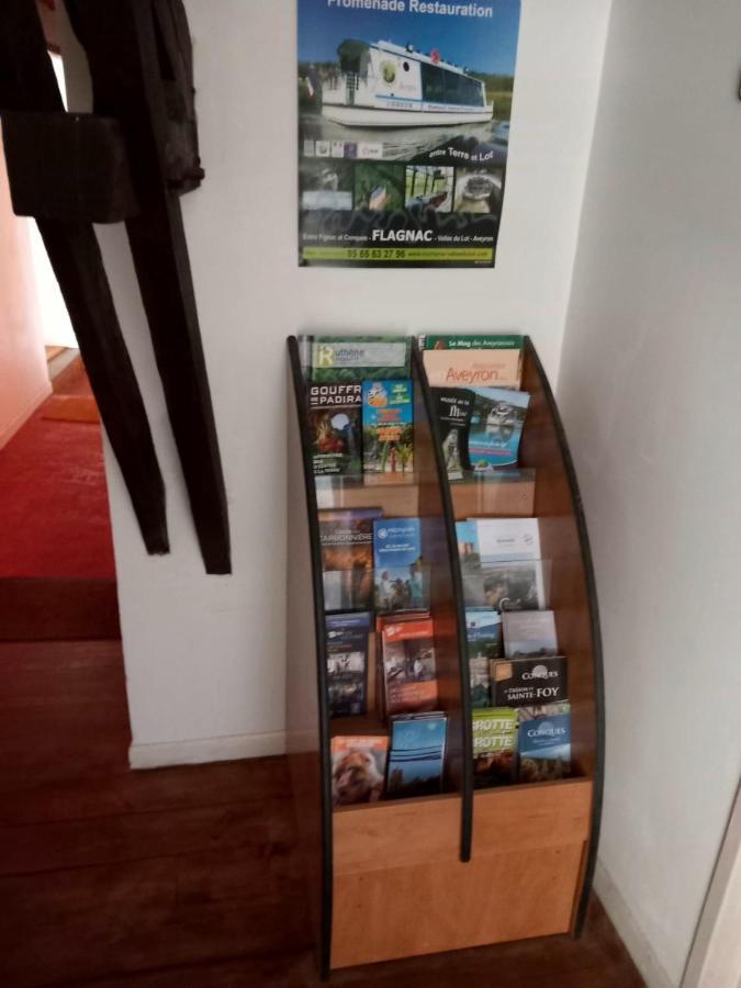 Les Cèdres Bleus de Joany Viviez Extérieur photo